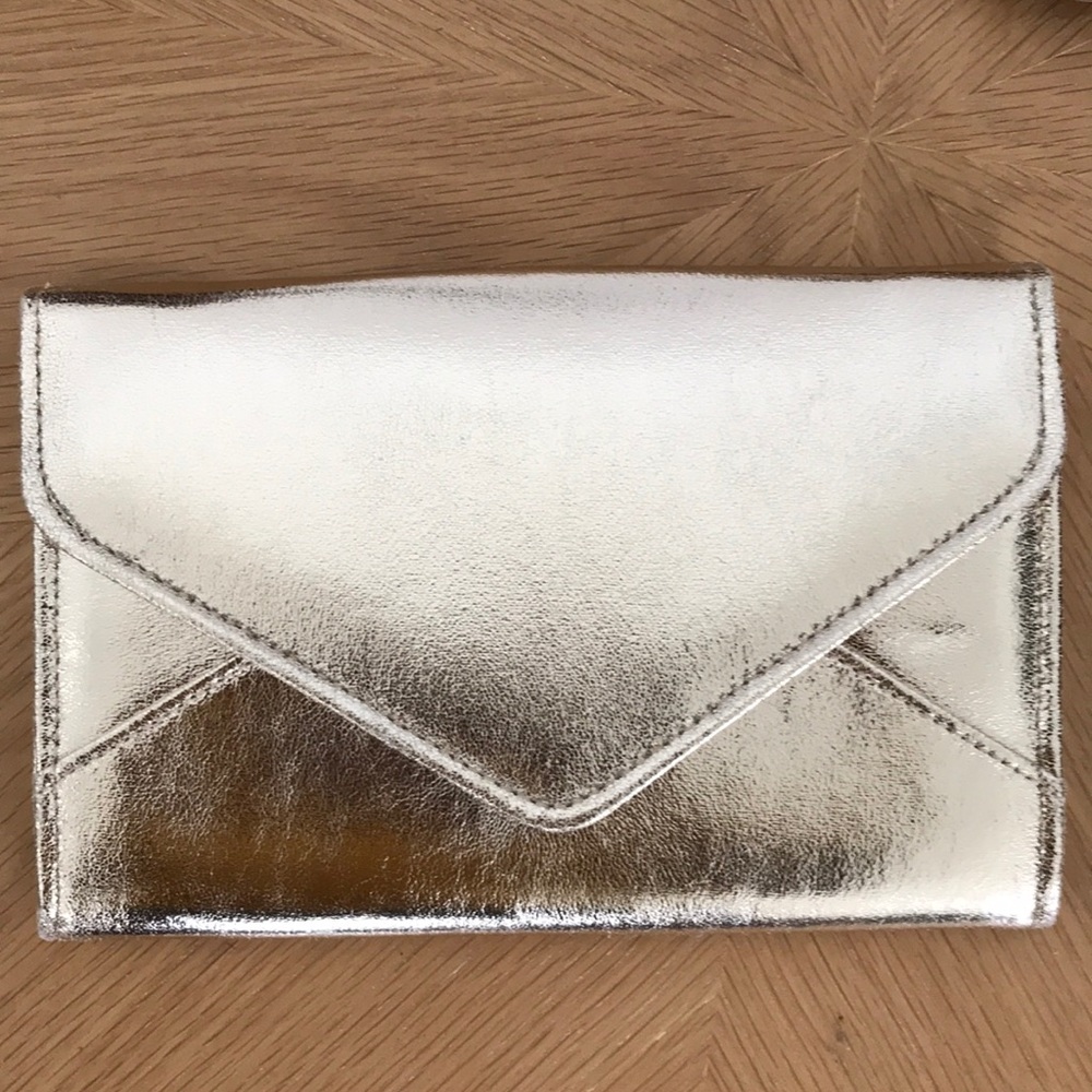 Gold Clutch